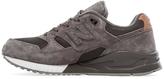 Thumbnail for your product : New Balance M530