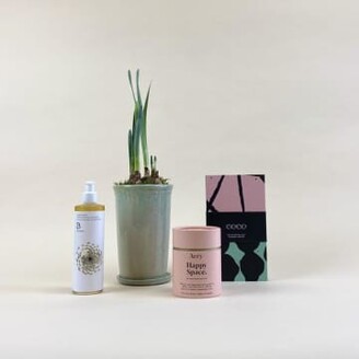 Catkin & Pussywillow Happy Space Valentines Gift Combination M Add £30 Voucher / 6 Candles