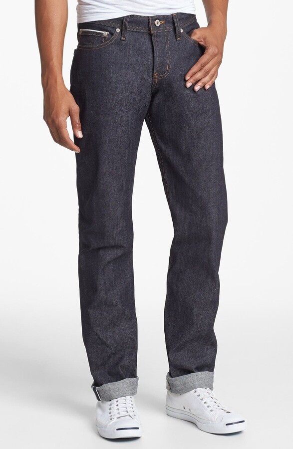 naked famous slim guy