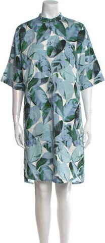 Akris Punto Floral Print Knee-Length Dress Akris Punto Shift Dress Blue Floral Print Short Sleeve with Mock Neck Button Closure at Front Designer