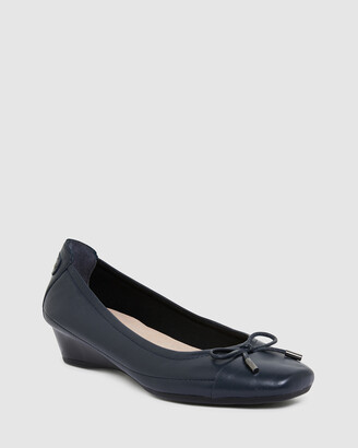 Easy Steps Women's Navy All Pumps - Shannon