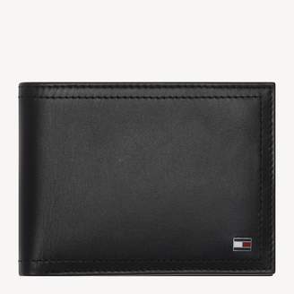 Tommy Hilfiger Leather Coin Pocket Cardholder