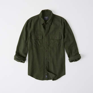Abercrombie & Fitch A&F Men's Solid Flannel Shirt in Dark Green - Size S
