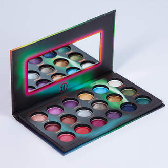 BH Cosmetics Aurora Lights 18 Color Baked Eyeshadow Palette