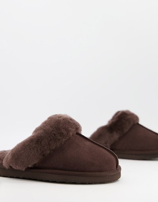 Redfoot sheepskin mule slippers in chocolate
