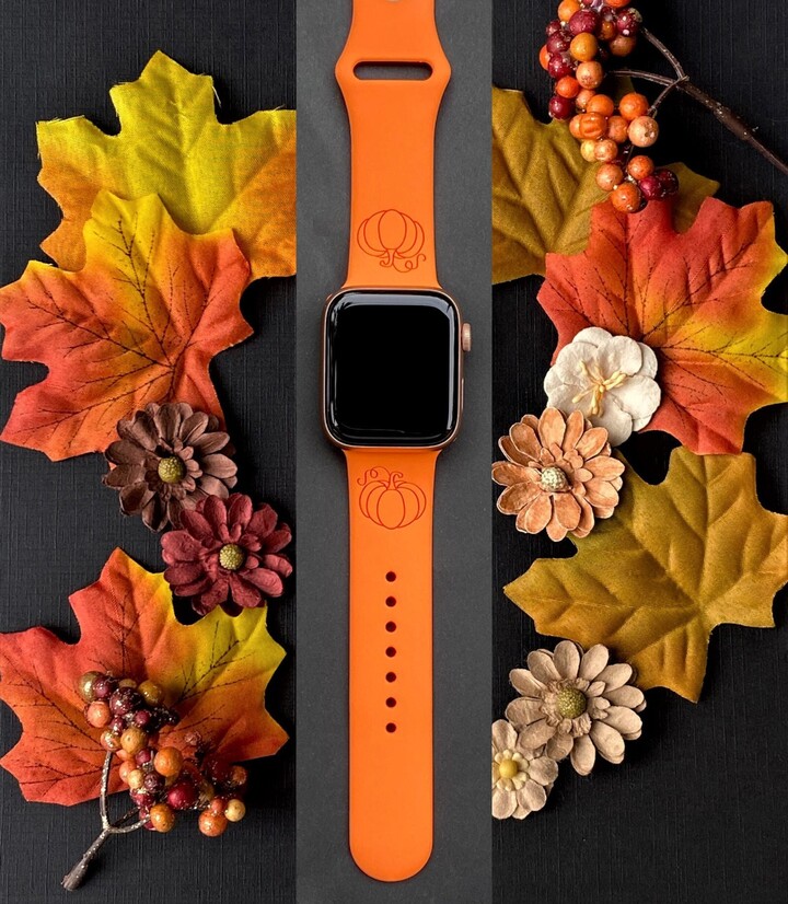 Pumpkin Watch Band 38mm 40mm 41mm 42mm 44mm 45mm S/M M/L Series 1, 2, 3, 4, 5, 6, 7, 8, 9 Silicone Engraved Halloween Orange Watchband Replacement