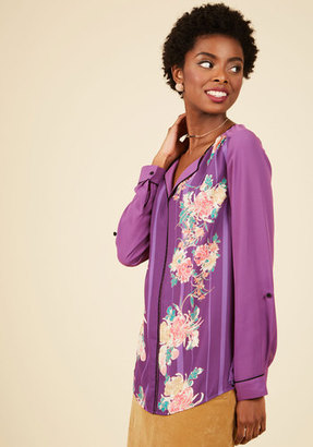 Podcast Co-Host Top in Purple Floral in L