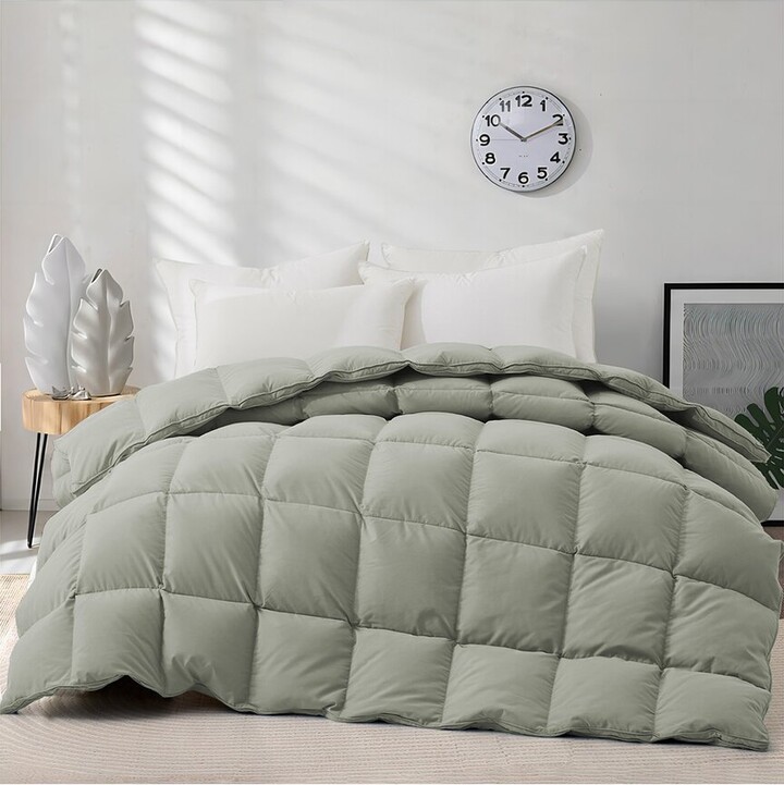 UNIKOME Medium Warmth White Goose Down & Feather Fiber Comforter For Better Sleep