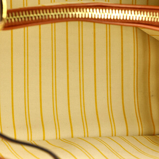 Louis Vuitton NeoNoe Handbag Monogram Raffia MM Neutral 221769213