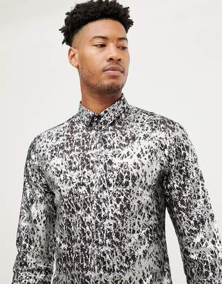 Twisted Tailor Tall skinny fit shirt in silver foil print