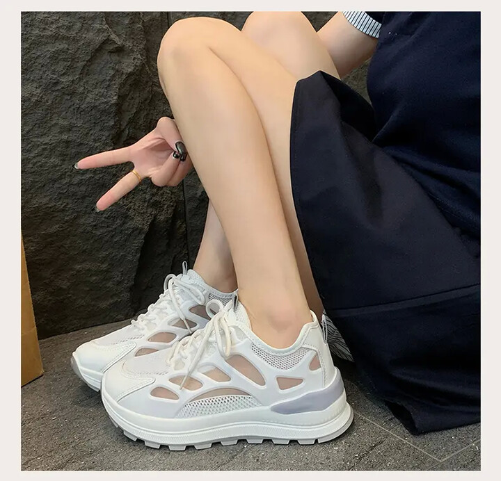 MNHK Versatile White Casual Sports Shoes Women & apos;s Summer 2025 New Style Eva Sole Rubber Upper Breathable Mesh Shoes Small White