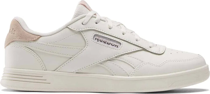 Court Advance sneakers