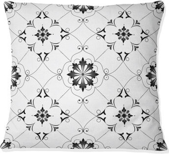 White Modern Quatrefoil II - Modern Throw Pillow