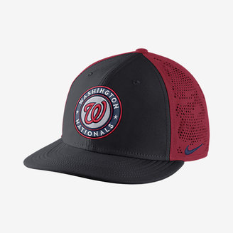Nike True Vapor Swoosh Flex (MLB Nationals) Fitted Hat