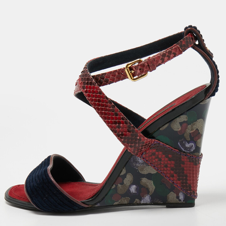 Louis Vuitton - Authenticated Sandal - Rubber Red Plain for Women, Good Condition