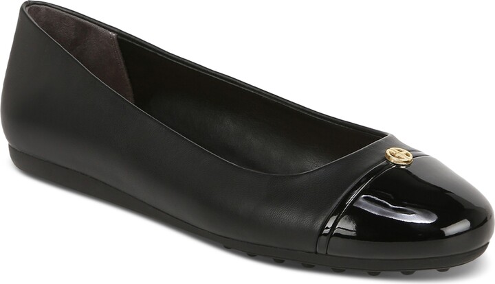 Giani Bernini Mayaa Lug-sole Loafers, Created For Macy's in Black
