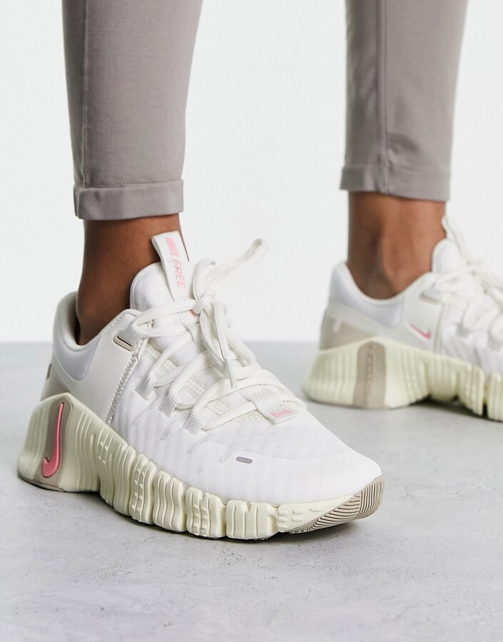 nike free x metcon womens pink