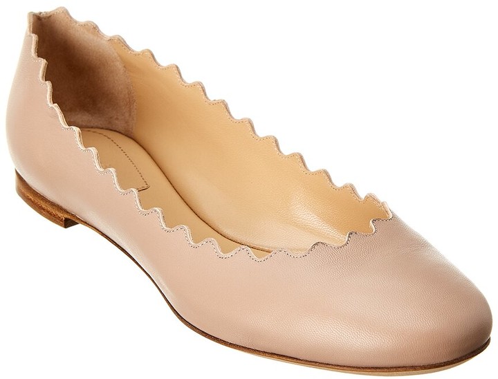 sandaler Opmærksom Faciliteter Chloé Lauren Scalloped Leather Ballerina Flat - ShopStyle