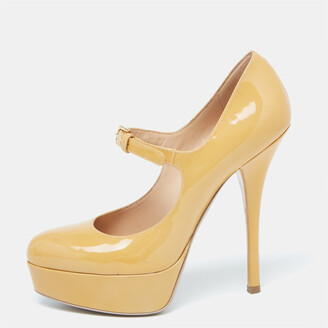 Dolce & Gabbana Medallion Yellow Patent Leather Platform Mary Jane Pumps Size 37