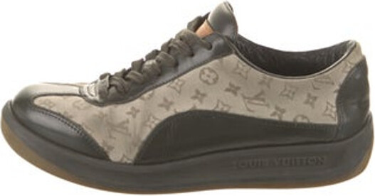 LOUIS VUITTON ARGENT GREEN PATENT SNEAKERS SIZE: 9 / Fits UK10