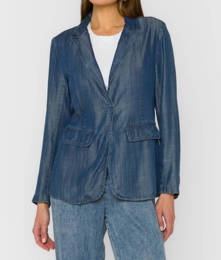 Patty Blazer In 479 Murrieta