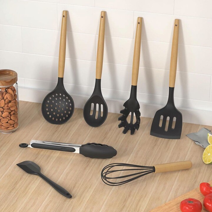 Wudkey 14-Piece Silicone Kitchen Utensil Set in Gray with Spatula, Turner, Tongs, Spoon, Brush