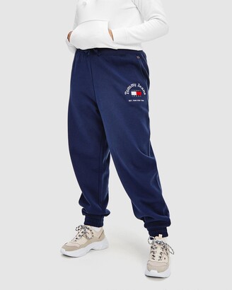 Tommy Jeans Tommy Jeans - Women's Blue Sweatpants - Curve Tommy Badge Relaxed Fit Joggers - Size XXL at The Iconic