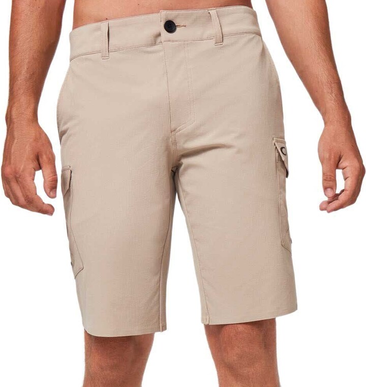Oakley Men's Standard Hybrid Cargo 21 - ShopStyle Shorts