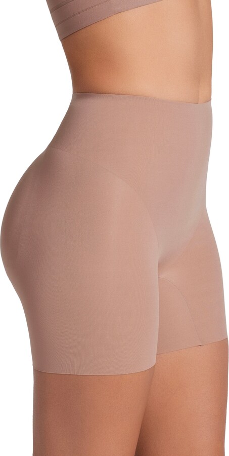 Leonisa Women's Undetectable Padded Butt Lifter Shaper Shorts