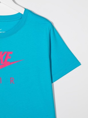 Nike Kids TEEN logo print T-shirt