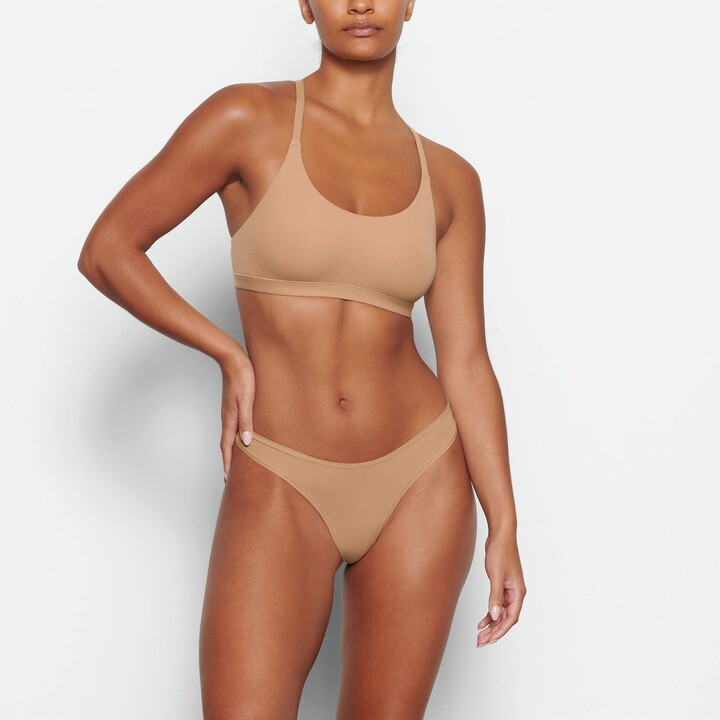 SKIMS Fits Everybody Racerback Scoop Bralette | Sienna