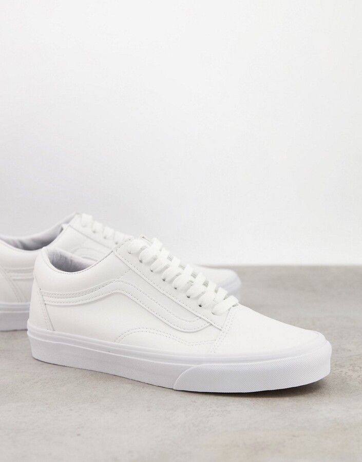 vans triple white old skool