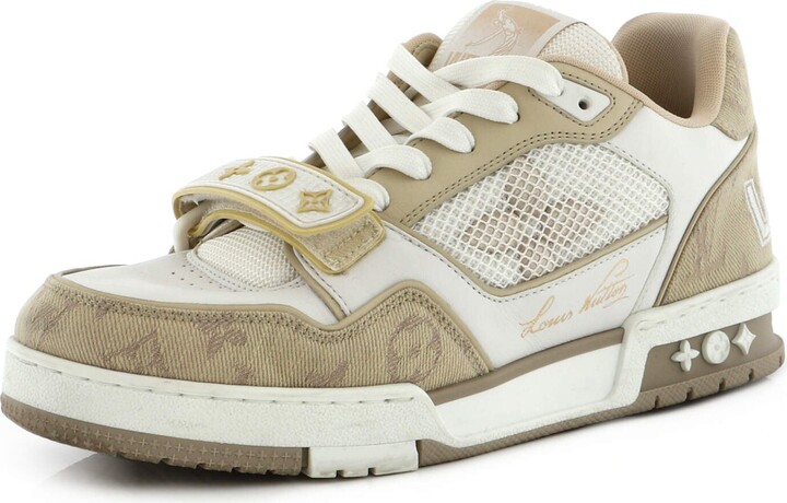 Pre-owned Lv Trainer Leather Low Trainers In Beige