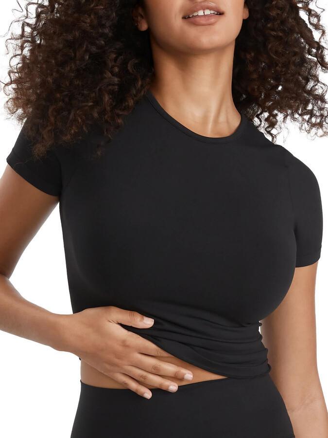 Bare Women's The Smoothing Seamless T-Shirt - L Black