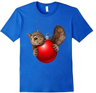 Cute holiday squirrel t-shirt