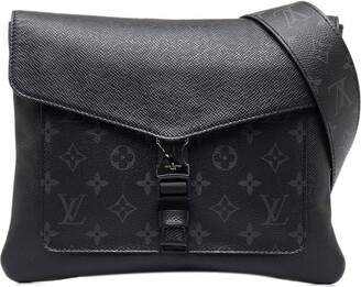 Louis Vuitton Outdoor Flap Messenger in Black for Men