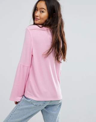 Only Lightweight Fluted Sleeve Sweater