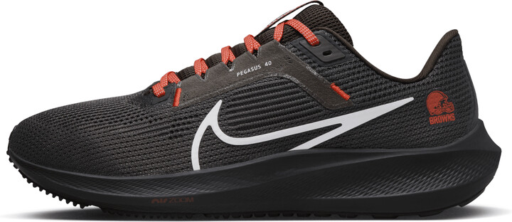 Nike Men's Pegasus 40 (NFL Cleveland Browns) Road Running Shoes in Grey -  ShopStyle Performance Sneakers