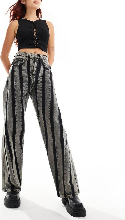 Collusion iconic seam detail low rise baggy jeans in acid wash