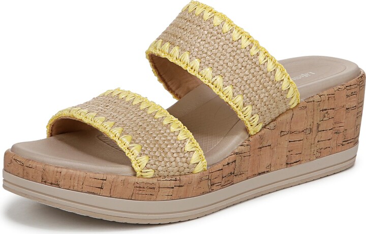 LifeStride BZees Womens Resort Wedge Sandal Natural Multi 6 W