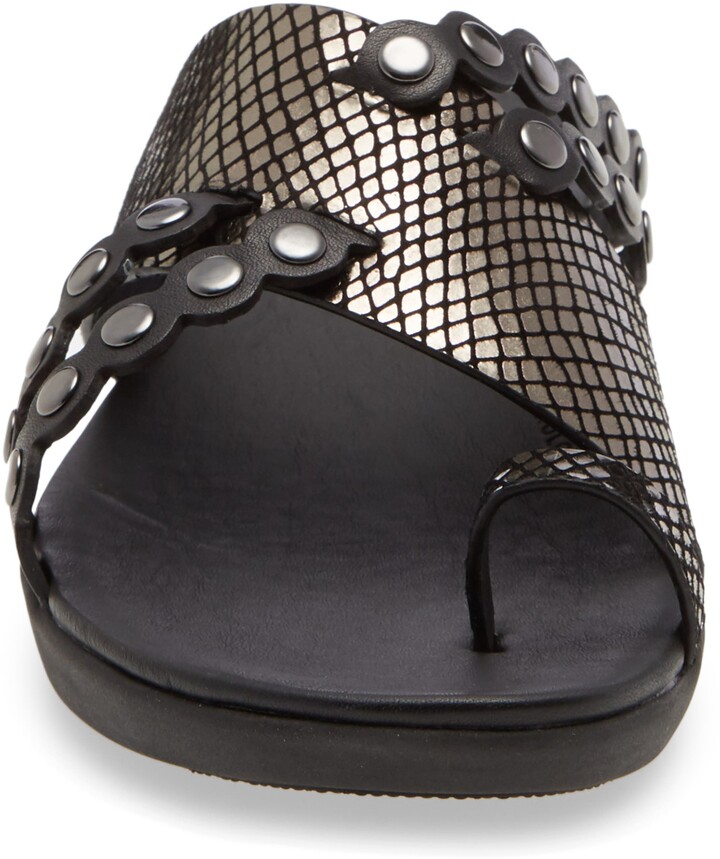 fitflop scallop