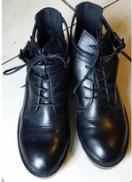 Thumbnail for your product : Topshop Black Leather Ankle boots
