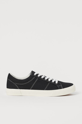 trainers h and m