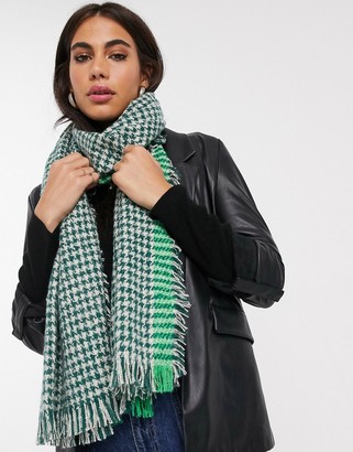 Vero Moda Scarves & Wraps For Women - Up to 50% off at ShopStyle UK