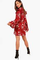 Thumbnail for your product : boohoo Floral Frill Detail Tea Dress