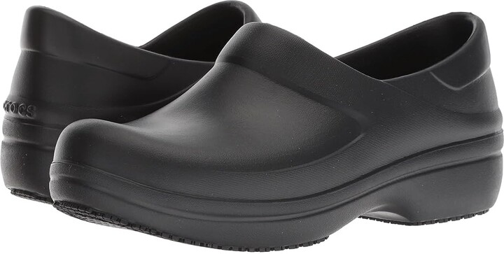 Crocs Work Neria Pro II Graphic Clog Women's Clog Shoes Black : 10 M, Synthetic