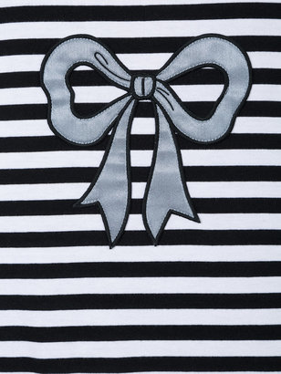 Familiar stripe and bow T-shirt