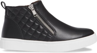 jreggie zip sneaker