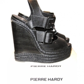 Thumbnail for your product : Pierre Hardy Black Leather Mules & Clogs