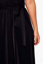 Thumbnail for your product : boohoo Flossie Deep Plunge Tie Waist Maxi Dress